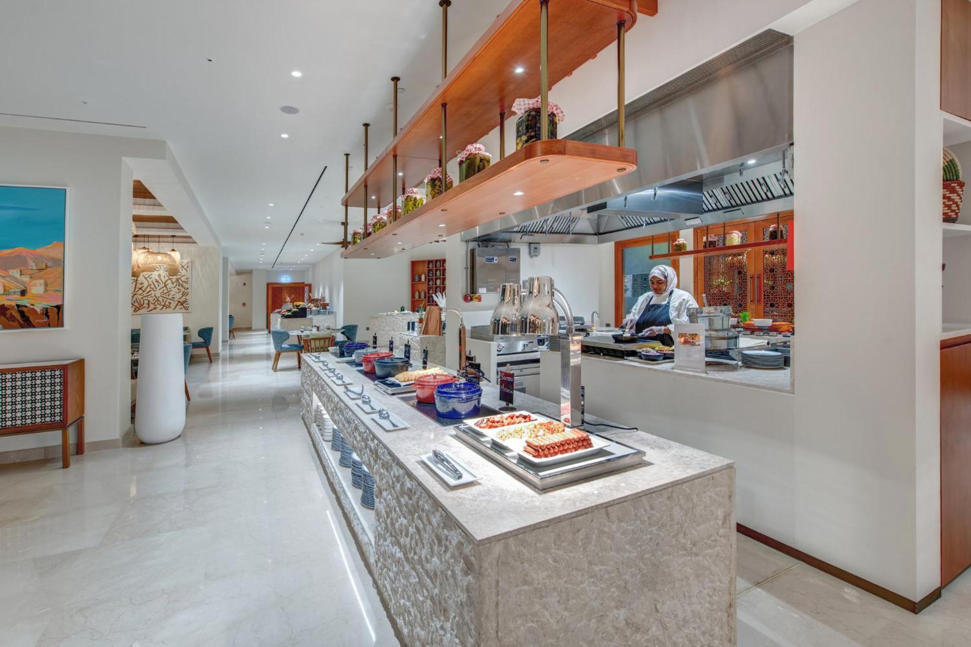 Intercontinental By Ihg 5*