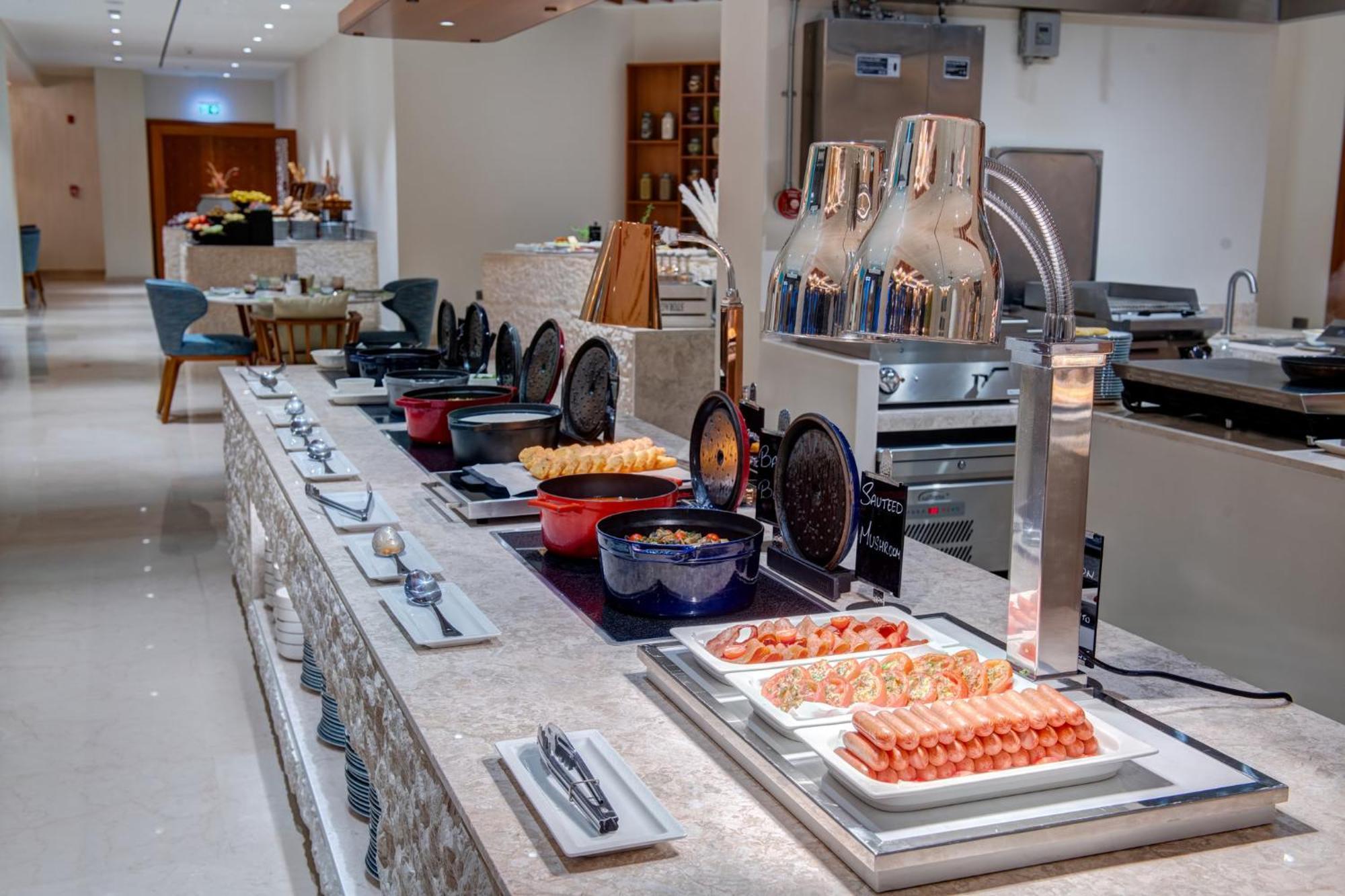 Intercontinental By Ihg Maskat